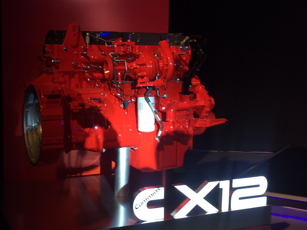 X12发动机 (1).jpg